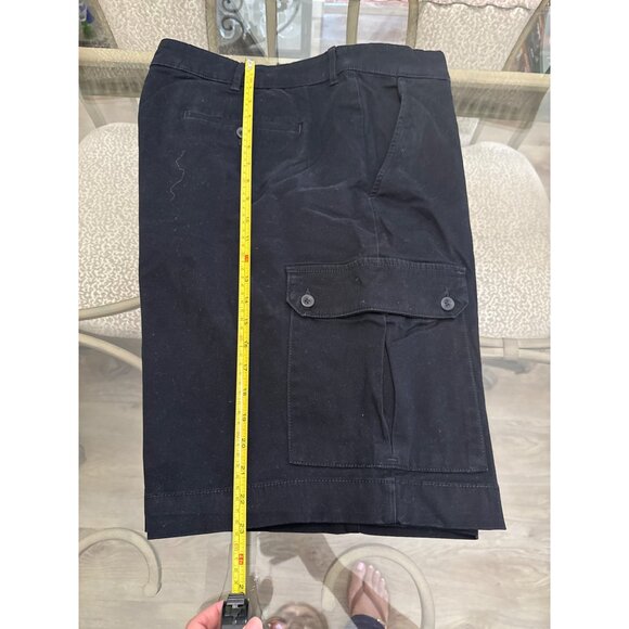 St. Johns Bay Mens Black Cargo Shorts 44 Cotton/Spandex Made In Pakistan - Picture 5 of 6